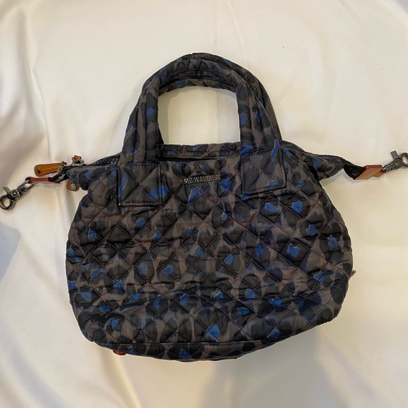 Mz Wallace authentic nylon bag - Picture 11 of 14